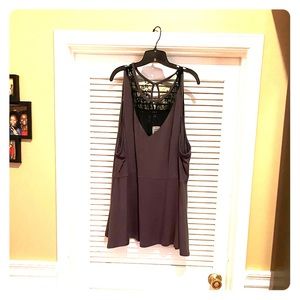 Torrid Size 5 gray peplum top